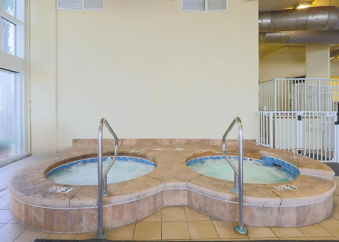 Apartment Phoenix By Brett Robinson Vacations