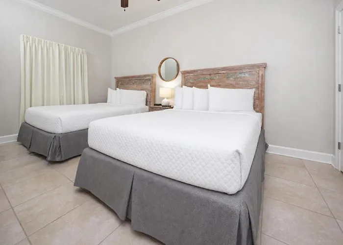 Phoenix By Brett Robinson Vacations Apartment